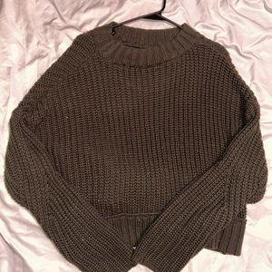 Cropped knitted sweater